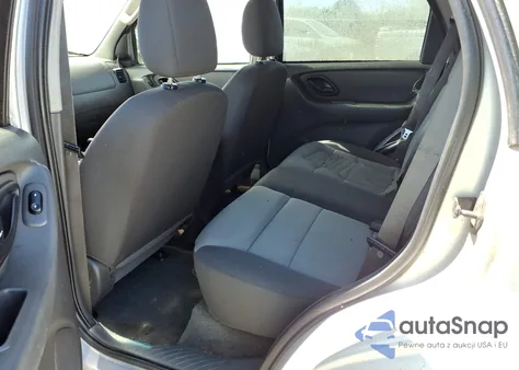 2005 Ford Escape Xls из США, поврежденный, VIN 1FMYU02Z55KE49183